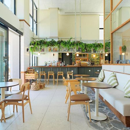 Liv Mackenzie Beach Suites Larnaca Adults Only Екстер'єр фото